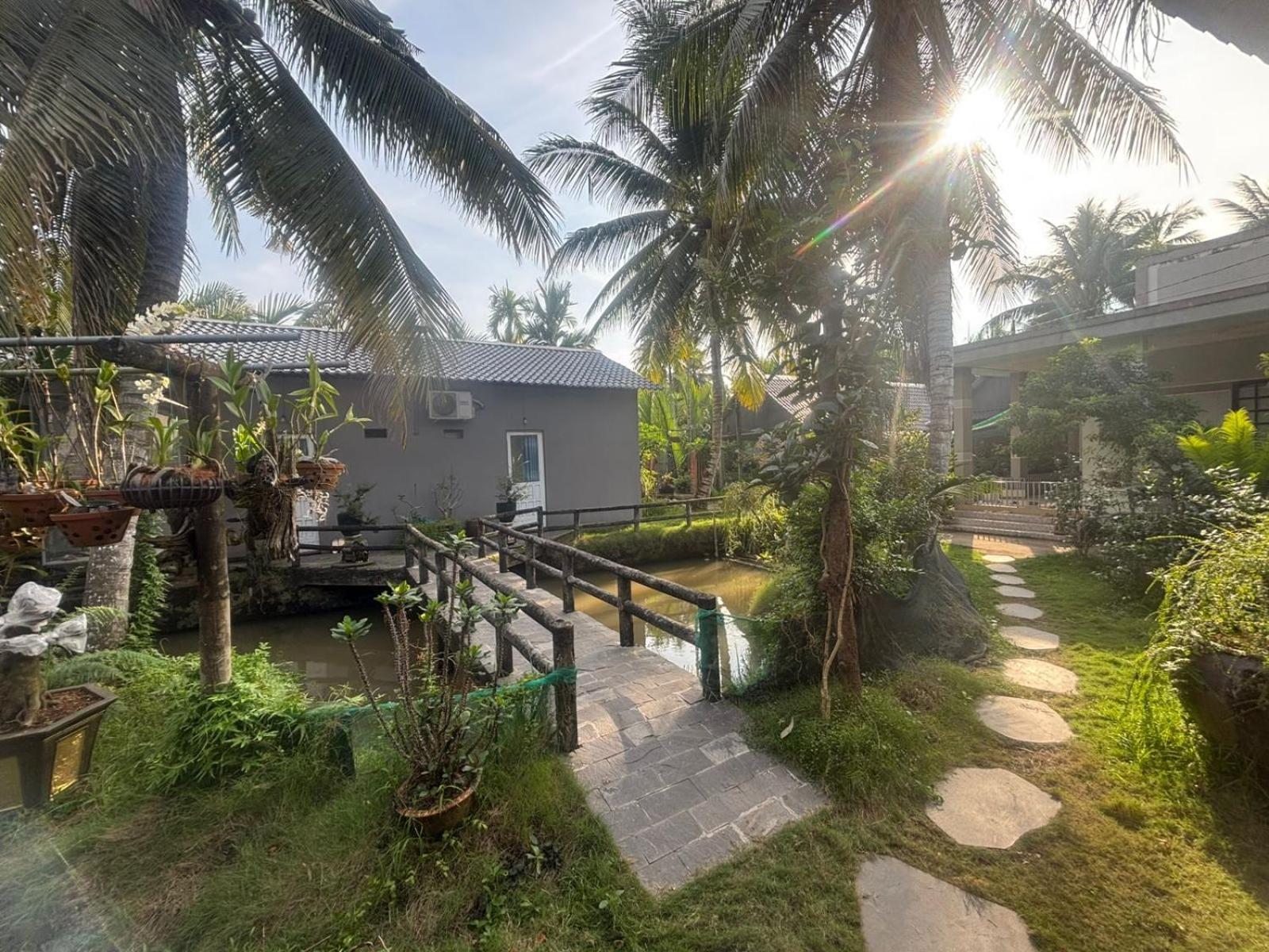 Homestay Bentre Coco Lodge Ben Tre Exterior foto
